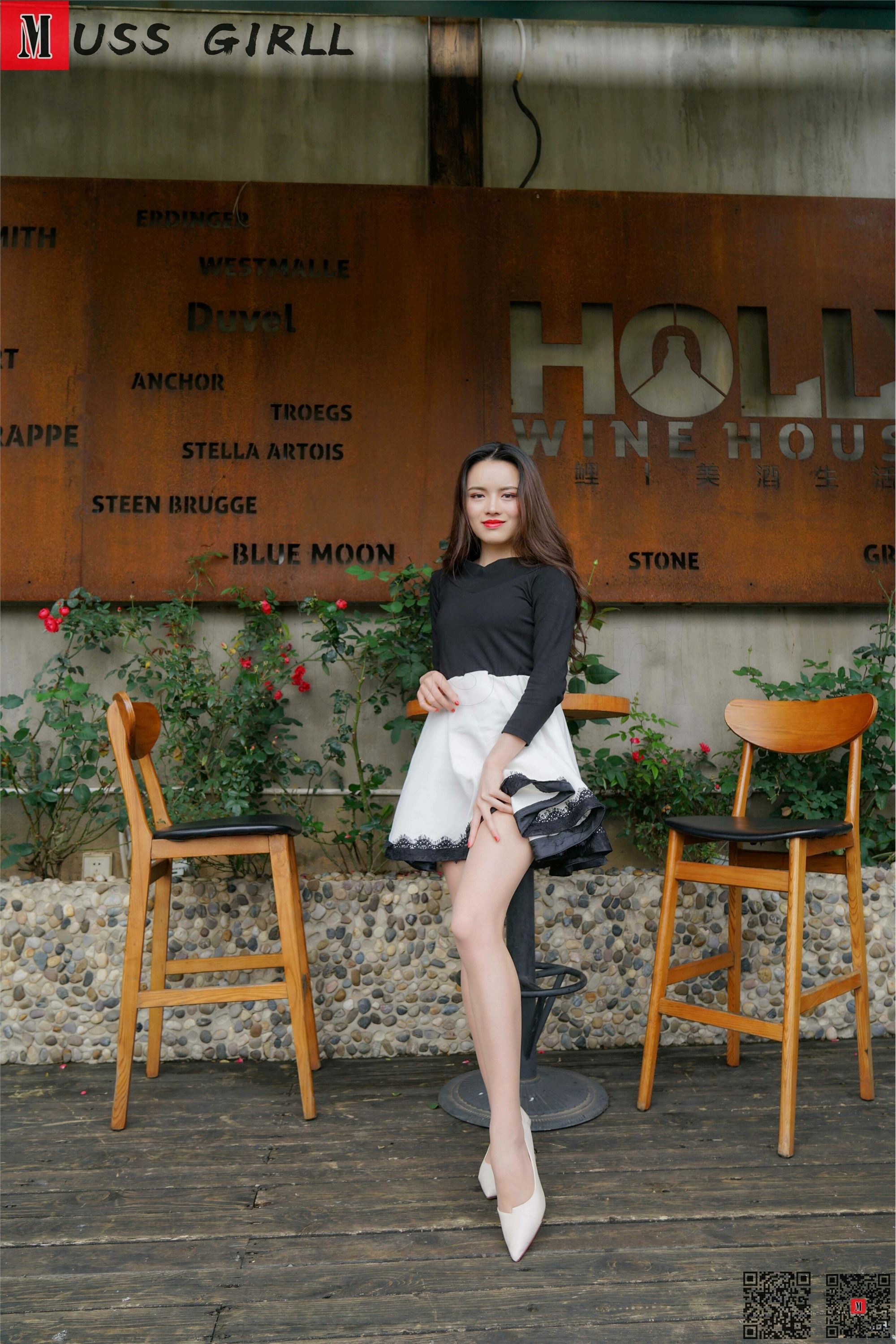 MussGirl慕丝女郎  NO.164 户外肉丝高跟